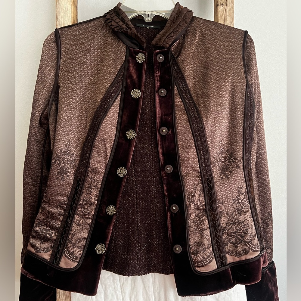 Elegant vintage Elie Tahari reversible tweed/silk jacket.